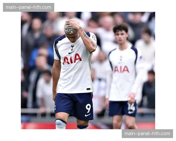 热刺14轮不胜深陷降级区，德泽尔比无缘执教开门红